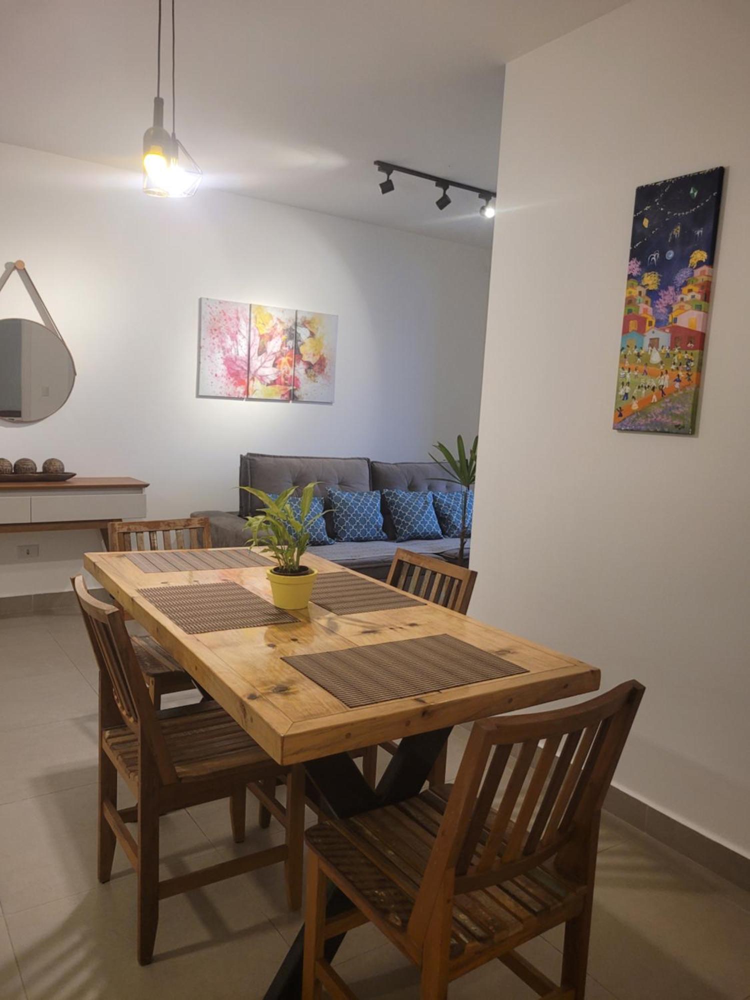 Proximo A Piscina E Area Gourmet