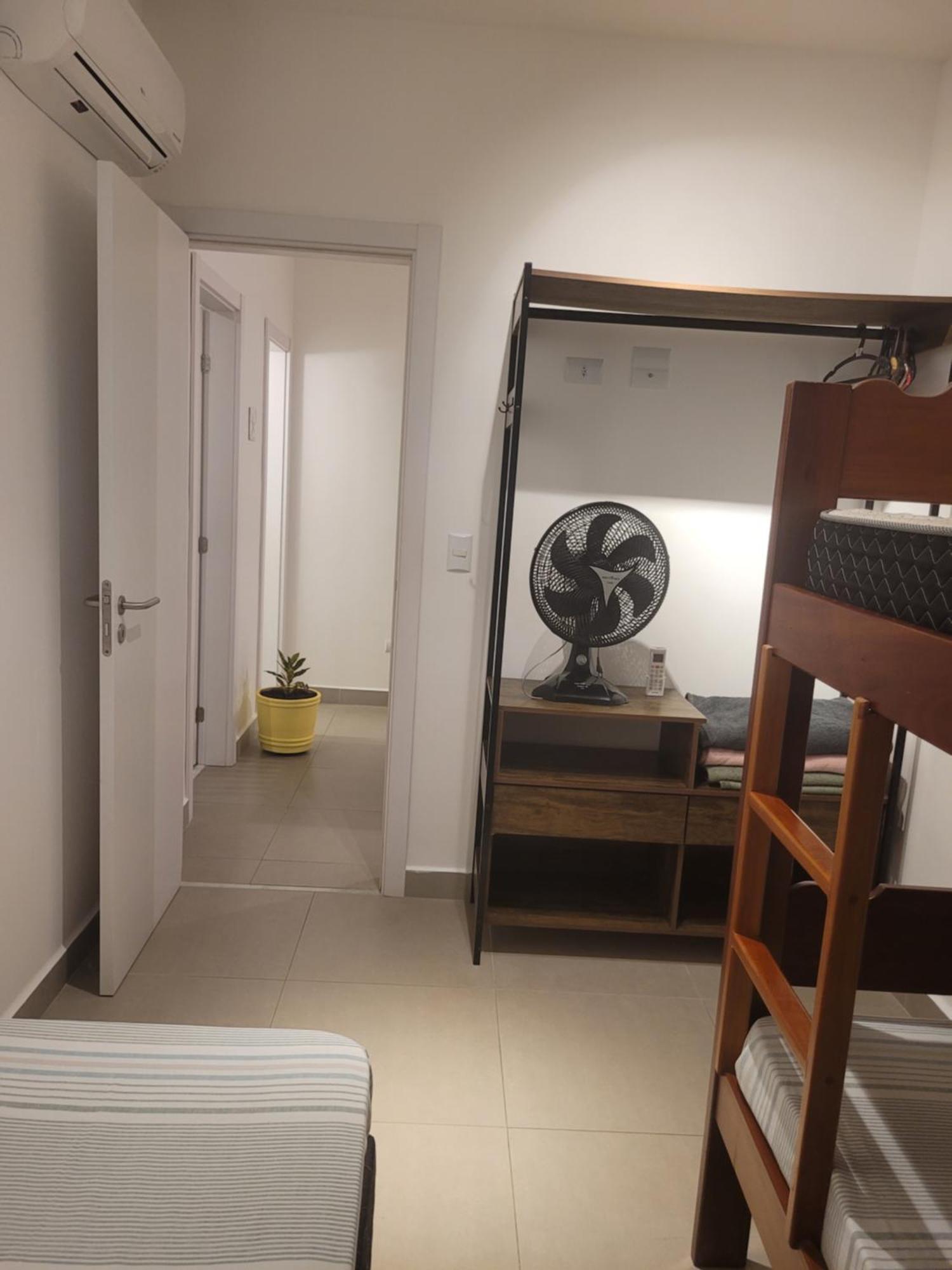 Proximo A Piscina E Area Gourmet